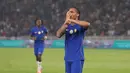 Pemain Chelsea merayakan kemenangan usai mengalahkan AC Milan dengan skor 3-0 dalam laga Indonesia Super Cup 2026 di Stadion Utama Gelora Bung Karno (SUGBK), Jakarta, Sabtu (8/8/2026). João Pedro mencetak dua gol, sedangkan satu gol Chelsea lainnya disumbangkan Moisés Caicedo. Chelsea memastikan gelar juara Indonesia Super Cup 2026 setelah tampil dominan sepanjang pertandingan. (KLY/Budy Santoso)