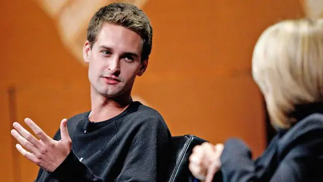 Evan Thomas Spiegel, pendiri dan CEO aplikasi Snapchat.
