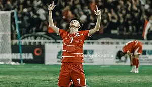Selebrasi striker Timnas Indonesia U-19, Reno Salampessy saat membobol gawang Vietnam dalam laga ketiga Grup A Piala AFF U-19 2026 di Stadion Utama Sumatera Utara, Deli Serdang, Minggu (7/6/2026). (Dok. Timnas Indonesia)