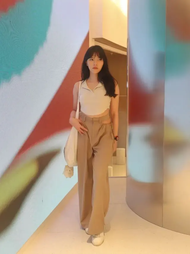 Potret Banyu Bening anak Djenar Maesa Ayu. (credit:instagram.com/banyube)