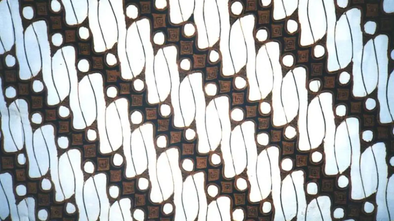 [Bintang] Hari Batik Nasional Kurang Lengkap Tanpa Tahu Nama dari Motifnya
