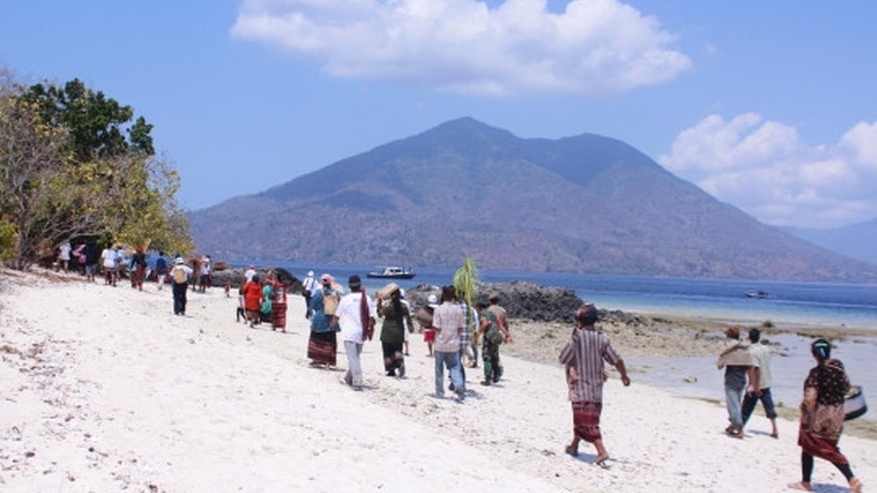 Menyaksikan Pou Hari, sajian penguasa laut suku pedalaman Alor