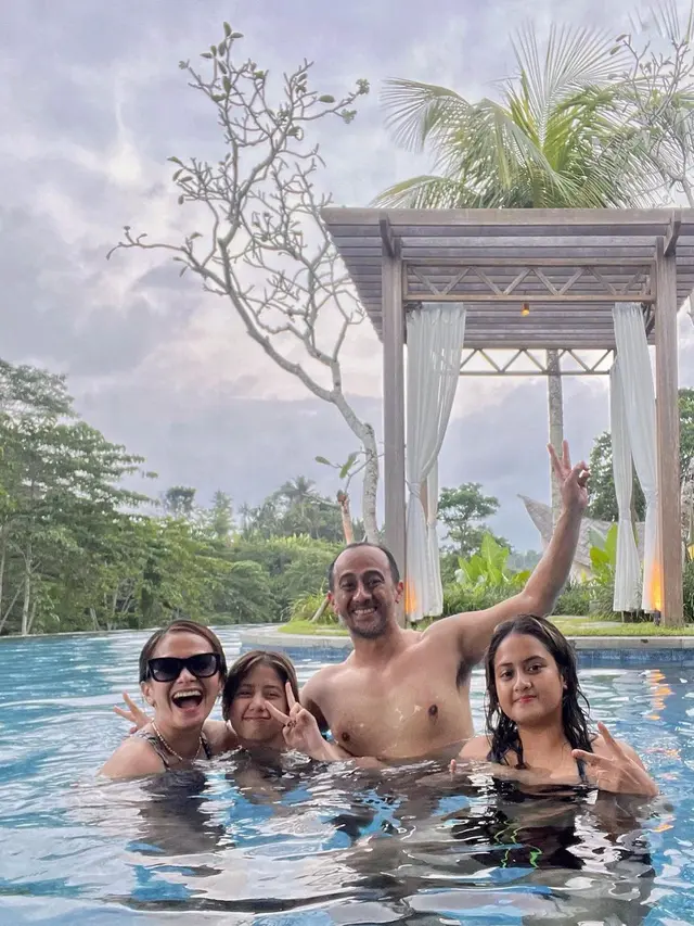 Ersa Mayori liburan bersama keluarga (Instagram/ersamayori)