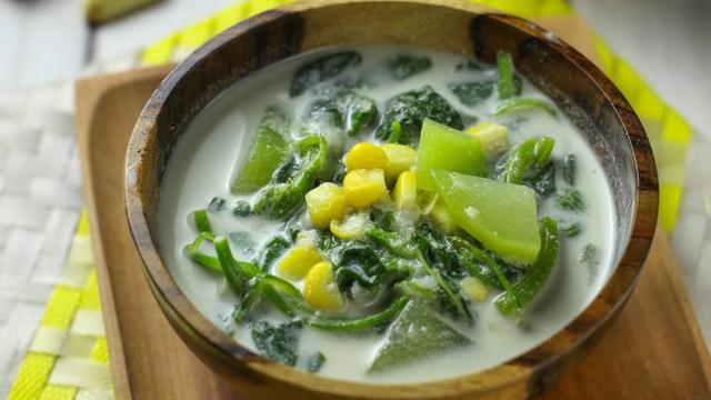7. Bobor Bayam Jagung Manis