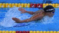 Perenang putri, Rikako Ikee, berhasil memecahkan rekor Asian Games dari nomor 100 meter gaya kupu-kupu putri dengan catatan waktu 56,30 detik. (INASGOC/Irwin Fedriansyah)