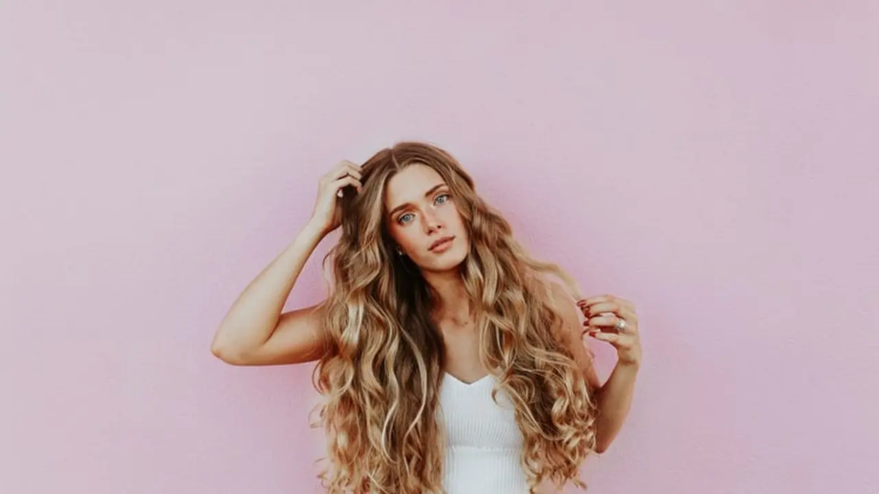 Light Ash Brown