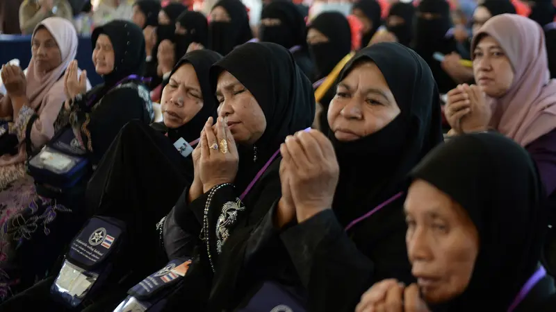 Jemaah Calon Haji Thailand Mulai Bertolak ke Mekah