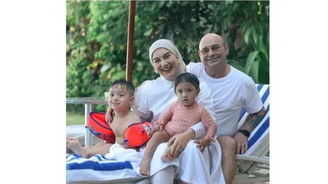 6 Potret Kebersamaan Irish Bella dan Papa Jo Sebelum Meninggal Dunia yang Kini Jadi Kenangan Manis