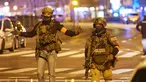 Polisi berjaga di sebuah jalan di Wina, Austria, 2 November 2020. Satu orang tewas dan beberapa lainnya terluka parah dalam sejumlah insiden penembakan yang terjadi pada Senin (2/11) malam waktu setempat di pusat Kota Wina. (Xinhua/Georges Schneider)