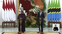 Presiden Joko Widodo atau Jokowi menerima kedatangan Presiden Republik Persatuan Tanzania di Istana Kepresidenan Bogor, Jawa Barat, Kamis (25/1/2024). (Foto: Tangkapan layar Youtube Sekretariat Presiden)