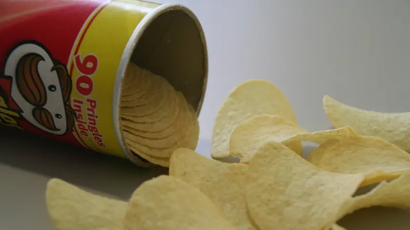 Kaleng Pringles