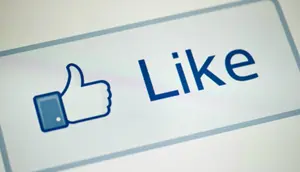 Ciri Orang yang Suka Like Postingan Lama saat Menelusuri Profil