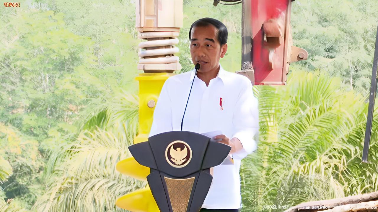 Selain BLT El Nino senilai Rp400.000 yang disalurkan kepada masyarakat, Jokowi menyebut pemerintah juga menyalurkan bantuan pangan cadangan beras pemerintah sejumlah 10 kilogram dimulai dari bulan September 2023.&nbsp;