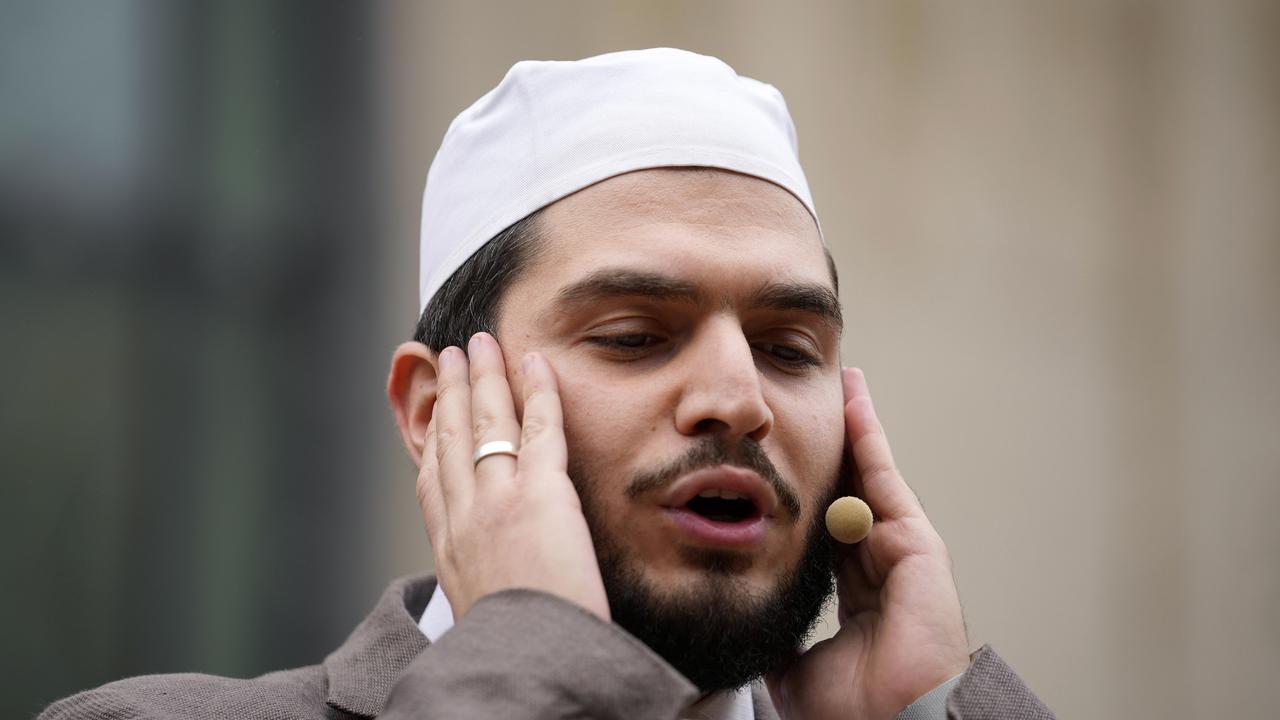 Masjid Terbesar di Jerman Mulai Kumandangkan Azan