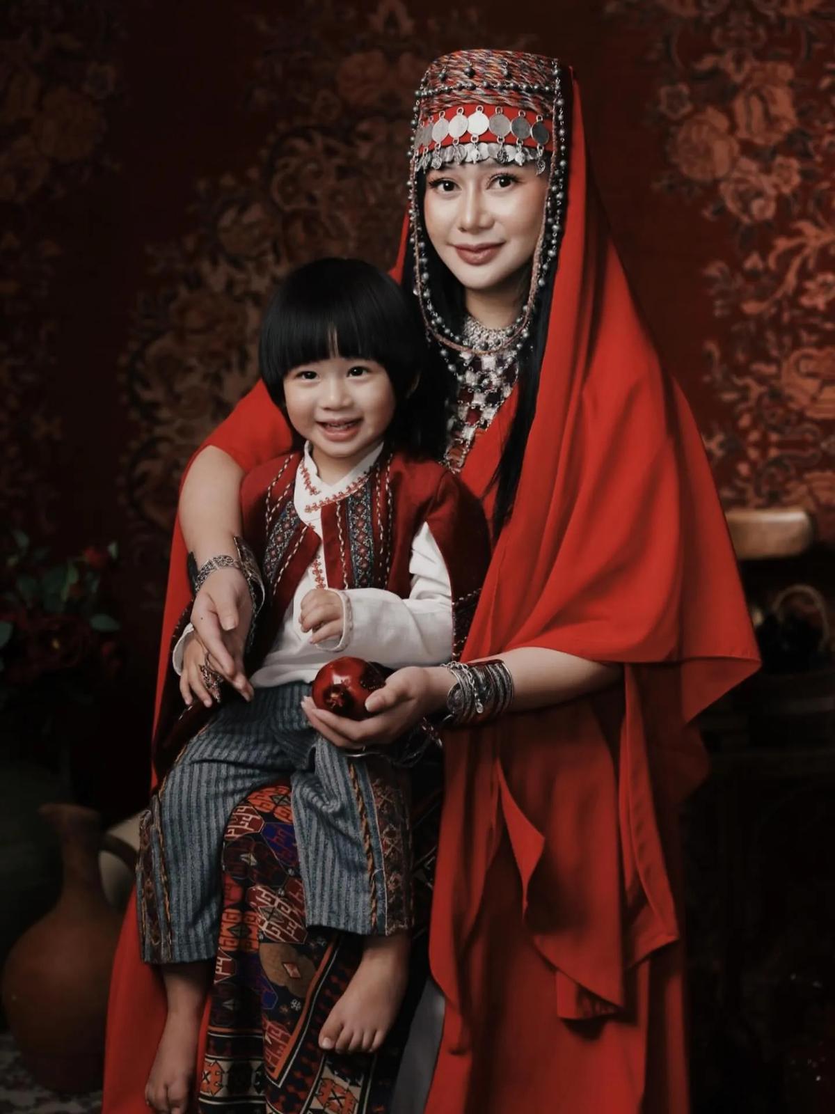 Denise Chariesta Sebut Sang Buah Hati Kini Tumbuh Sehat dan Bahagia, Sudah Maafkan Semua Cibiran Netizen