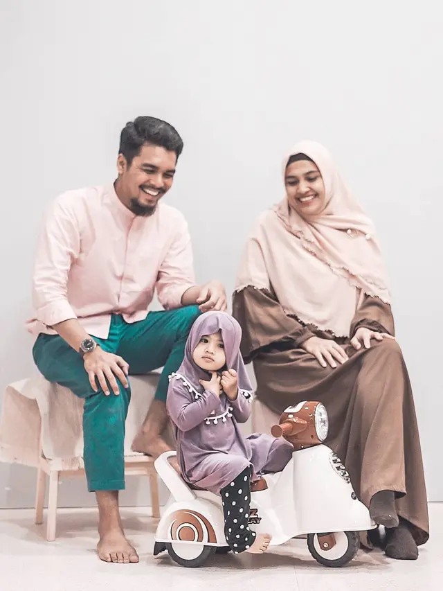 Potret Keharmonisan Keluarga Mario Irwinsyah (sumber: instagram/@marioirwinsyah)
