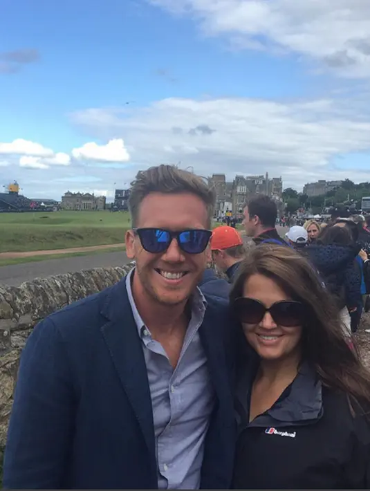 Semua orang yang hadir saat itu berhasil dibuat terpana oleh Louis yang mendedikasikan lagu tersebut untuk Johannah Deakin, ibundanya yang baru saja meninggal dunia sehari sebelum dirinya tampil. (Instagram/mrsjohannahdeakin)