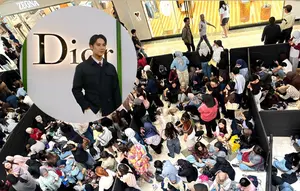 Mingyu SEVENTEEN Sapa Carat 25 Menit di Jakarta, Ada Fans yang Dapat Tanda Tangan di Tas Rp60 Jutaan