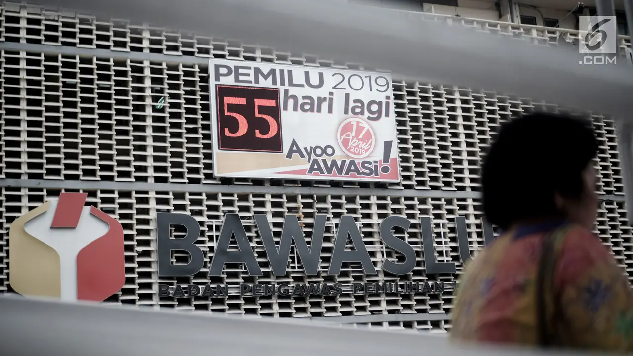 Ada Layar Hitung Mundur Pemilu di Gedung Bawaslu