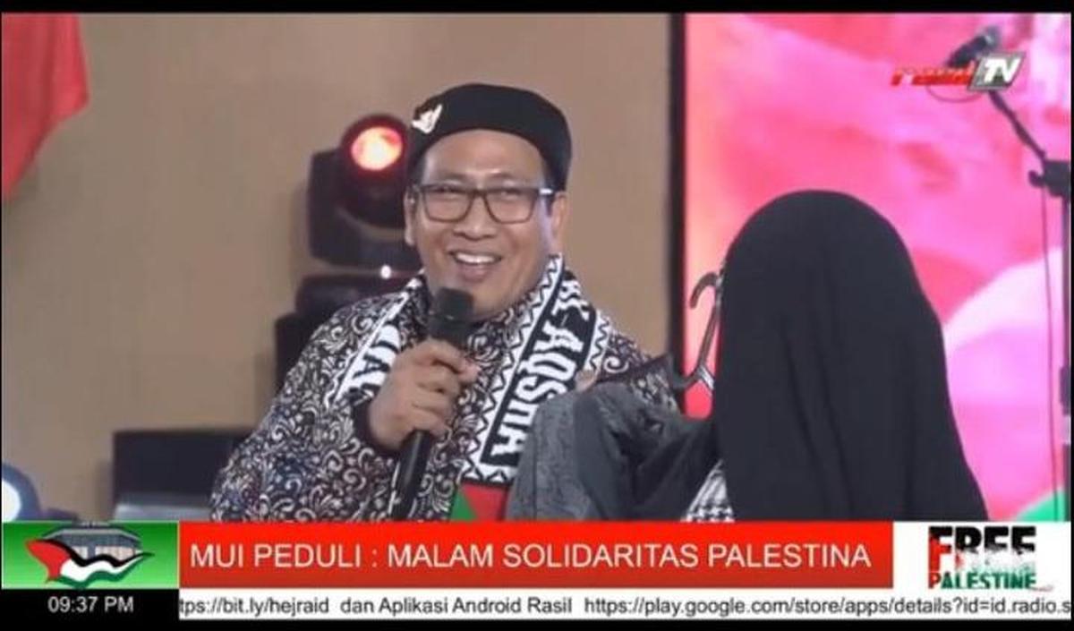 Umi Pipik Buat Sendiri Baju Tersebut untuk Almarhum Uje