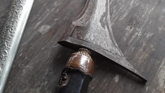 Keris Era HB VII yang Dijual untuk Seniman