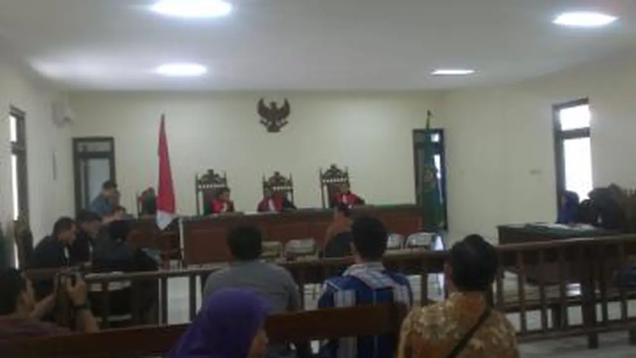 Caleg Demokrat jadi terdakwa