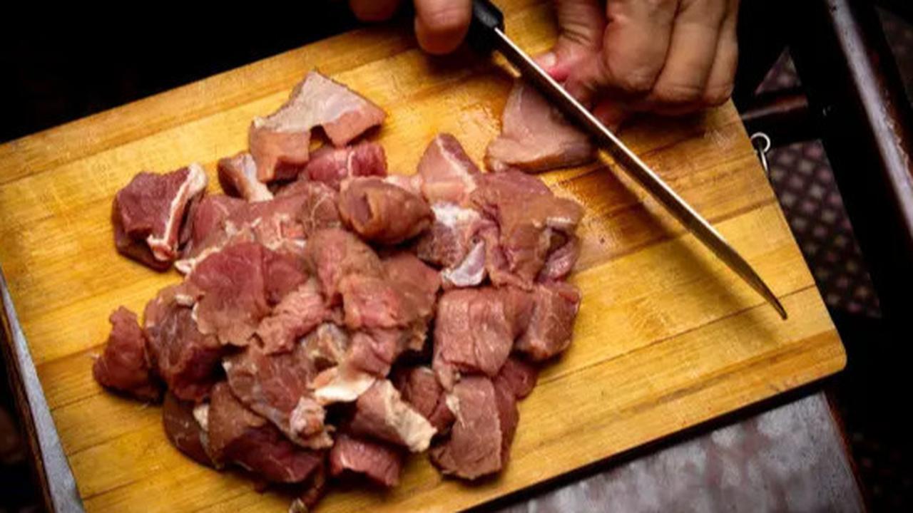 Cara Merebus Daging Kambing Agar Empuk dan Bebas Bau Prengus dalam 20 Menit