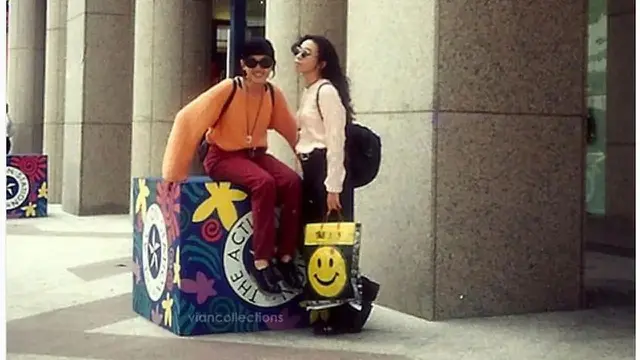 Kedekatan Melly Goeslaw dan Nike Ardilla