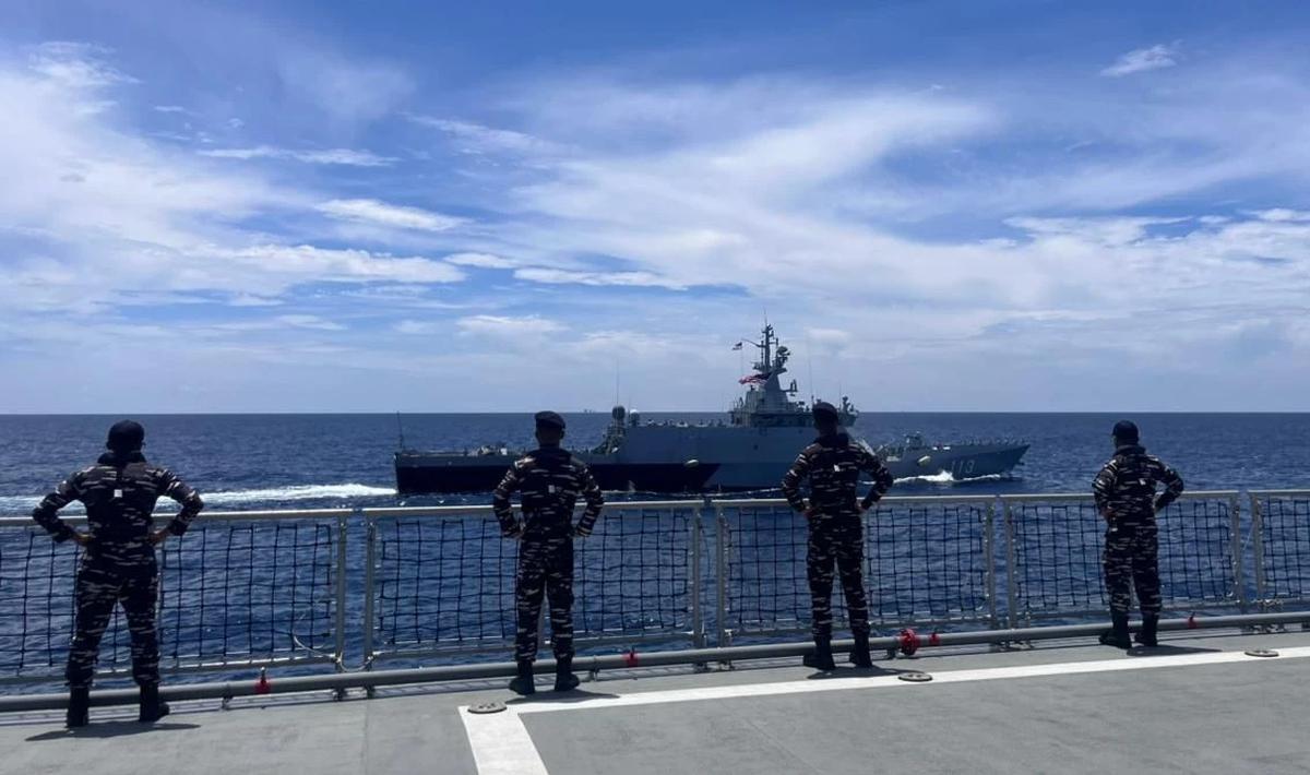 FOTO: TNI AL Gelar Latihan Laut Bersama Malaysia di Perairan Jawa
