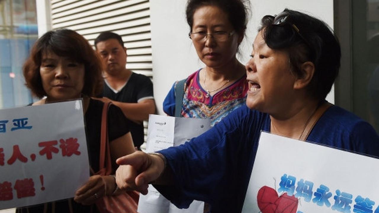 Puing di La Reunion dipastikan MH370, keluarga korban histeris