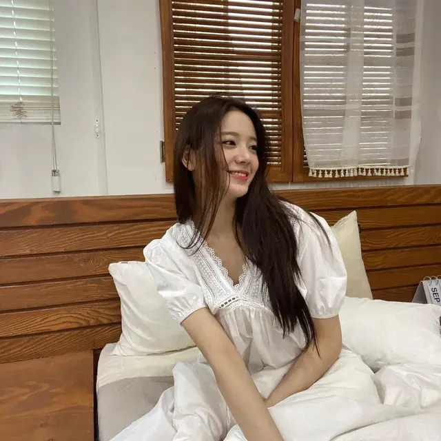 Potret Imut Jang Gyuri yang Putuskan Hengkang dari Grup fromis_9