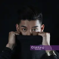 "Jaz pertama kali bawain lagu orang dan itu susah banget, lebih gampang nyanyi lagu sendiri karena message sama tentang cinta tapi gimana Jaz harus mendeliver dengan cara Jaz sendiri," lanjutnya. (Bambang E. Ros/Bintang.com)
