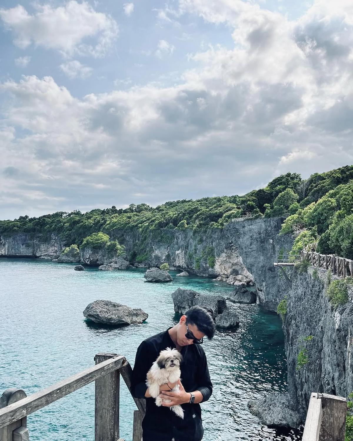 Potret Ganteng El Putra Sarira yang Jadi Pemeran Utama di Film 'RANGGA & CINTA'