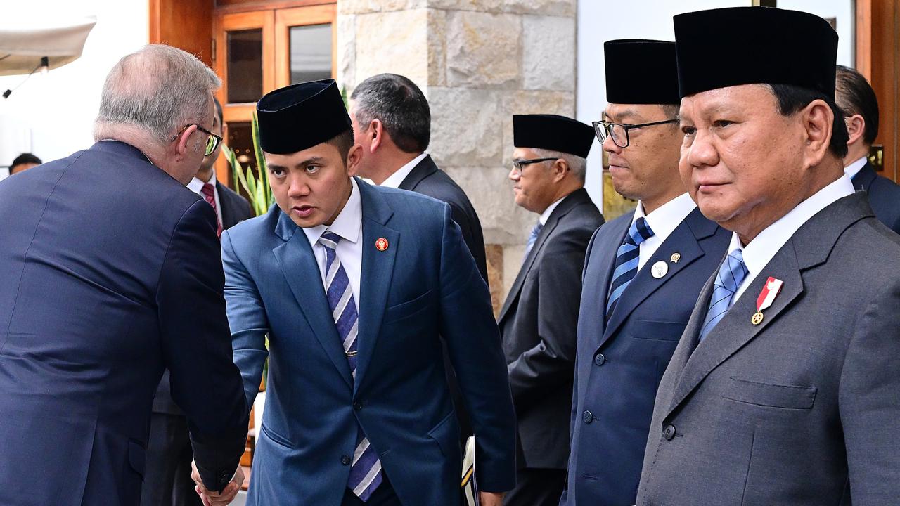 Gaduh Menteri Dikti Satryo dan ASN Bikin Mayor Teddy Turun Tangan, Ini yang Dilakukan