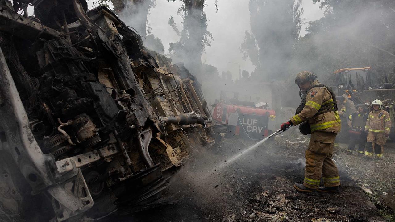 FOTO: Kyiv Diguncang Serangan Udara Masif Rusia: Enam Tewas dan Puluhan Warga Terluka