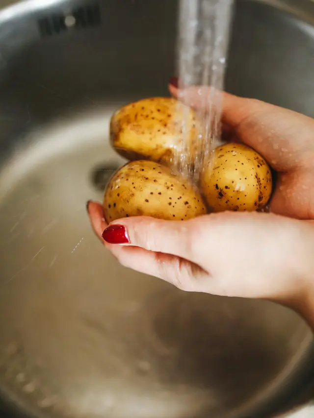 Pastikan Adonan Tidak Terlalu Basah