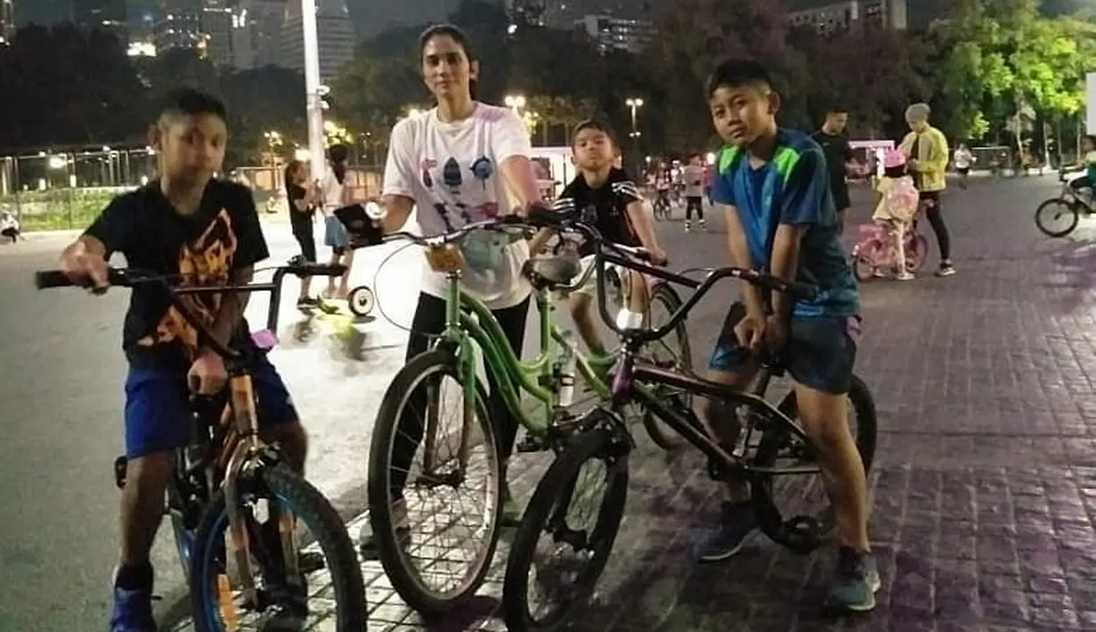 Anindhita Bakrie [Instagram/dithanestya]