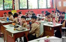 Pemkot Jaktim Prioritaskan Kesehatan Siswa Korban Dugaan Keracunan Makanan Bergizi Gratis
