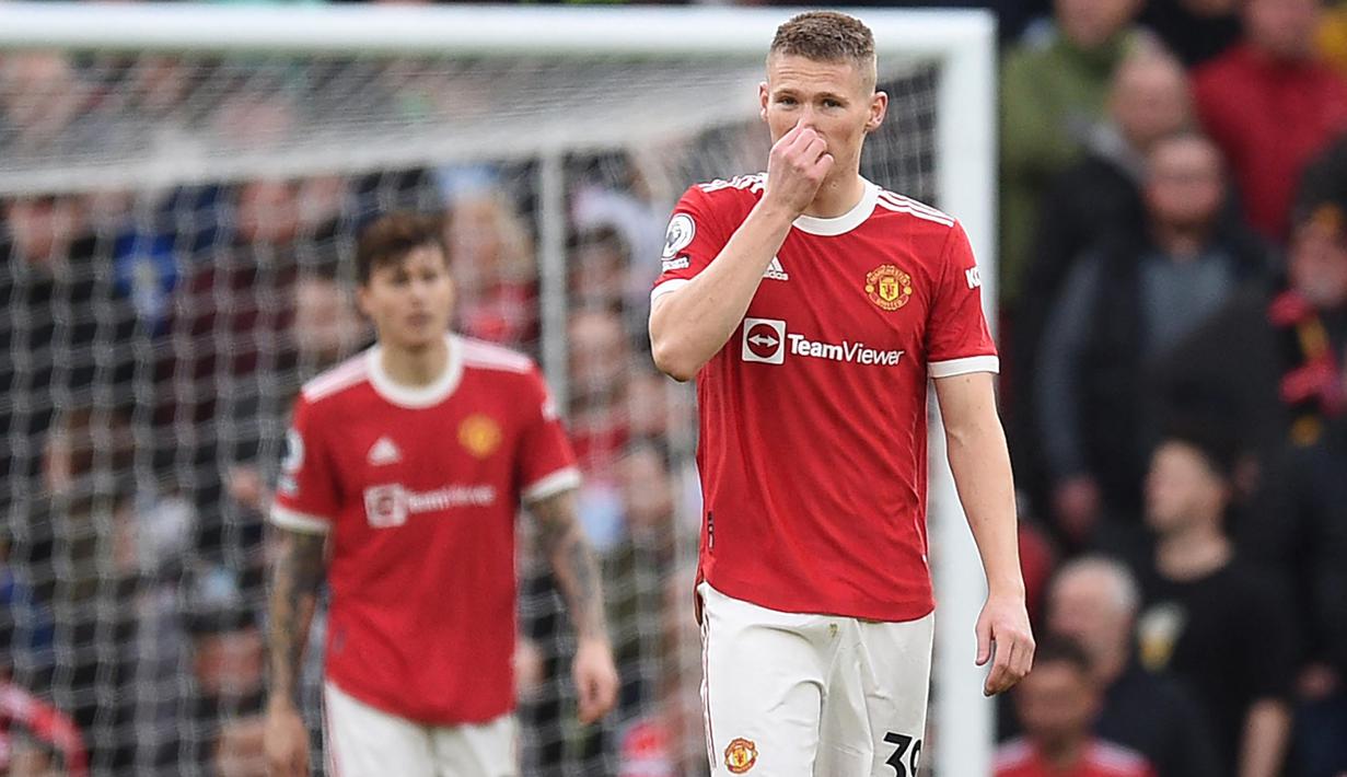 Lemahnya barisan pertahanan Manchester United lagi-lagi menjadi biang kerok kekalahan beruntun di Liga Inggris. (AFP/Oli Scarff)