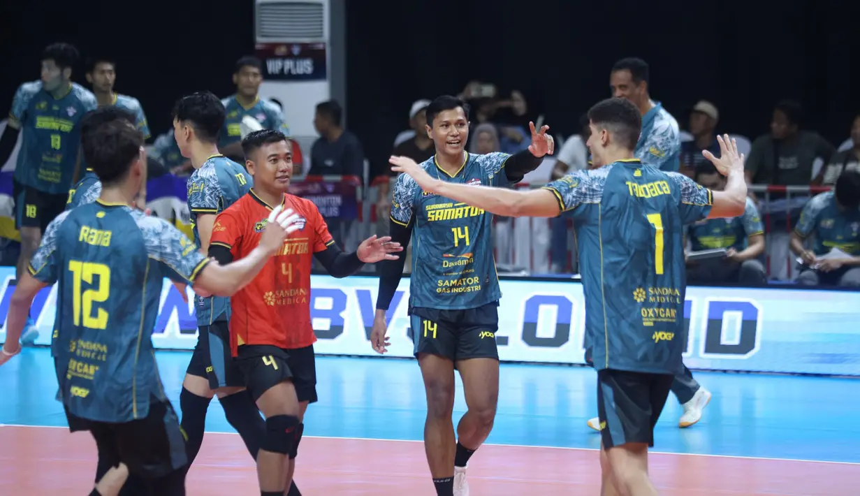 Tim putra Surabaya Samator memastikan lolos ke babak final four Proliga 2026 setelah menumbangkan Medan Falcons Tirta Bhagasasi. (Dok. PBVSI)