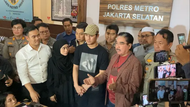 [Fimela] Rizky Billar dan Lesti Kejora Damai