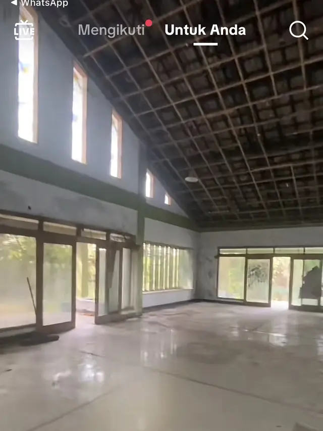 Gambaran ruangan tengah rumah pada postingan Tiktok/@gerandong_tv