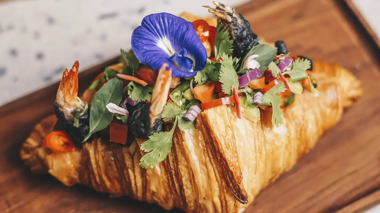 Perpaduan Makanan Western dan Indonesia dalam Menu Baru Joe & Dough