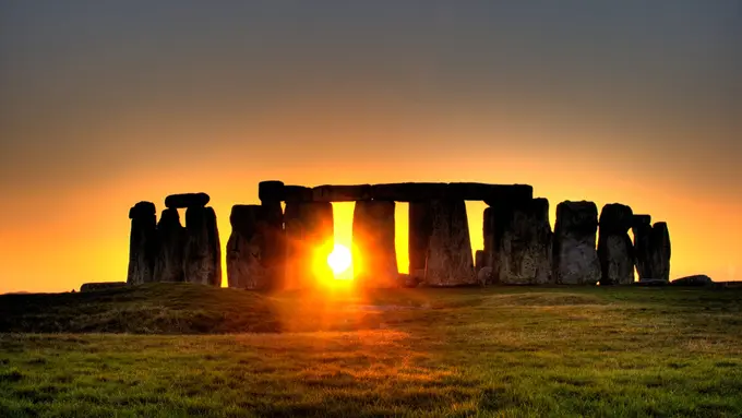 Ketahui 8 Fakta Stonehenge yang Mungkin Kamu Lewatkan