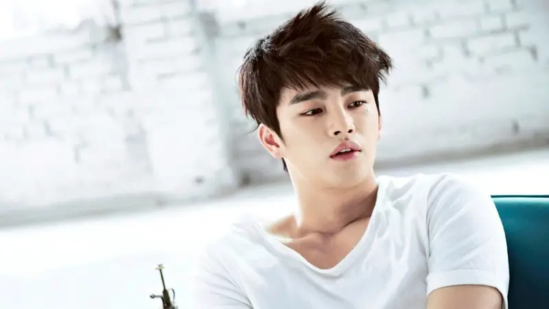 Seo In Guk 