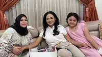 6 Potret Aurel Hermansyah dan Amora Lemos, Kompak Bak Saudara Kandung