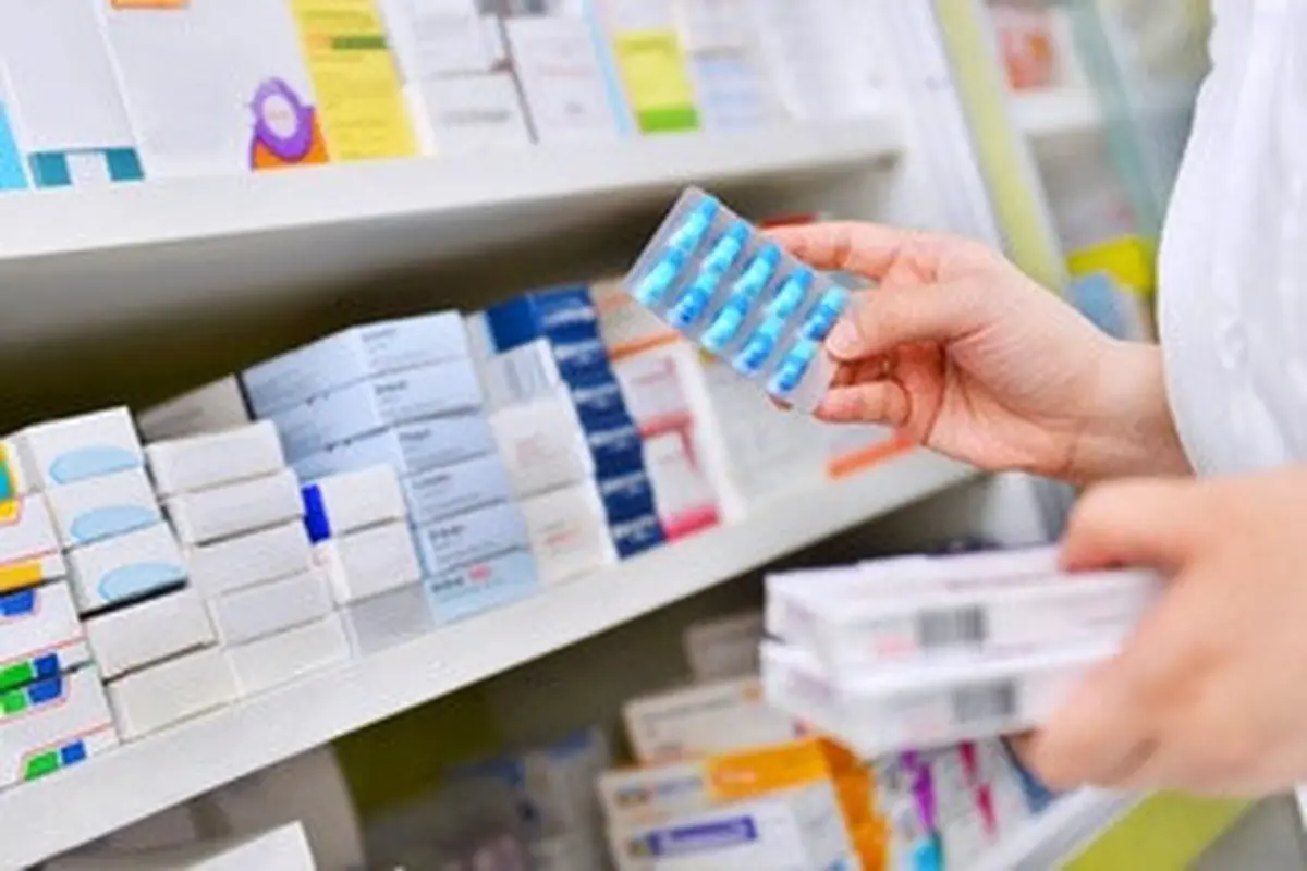 Ecommerce akan menindak tegas penjual yang menjual obat covid-19 dengan harga tidak sesuai/dok. Shutterstock