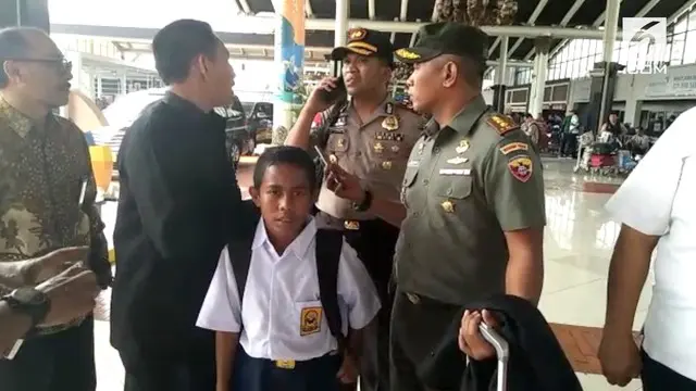 Joni Kala, bocah pemanjat tiang bendera di Atambua mendapat apresiasi dengan diundang Presiden Joko Widodo ke Jakarta.