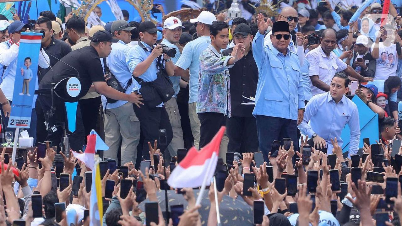 Komisi Pemilihan Umum Republik Indonesia (KPU RI) melanjutkan rapat pleno rekapitulasi hasil Pemilu 2024 untuk tahapan luar negeri.<br>