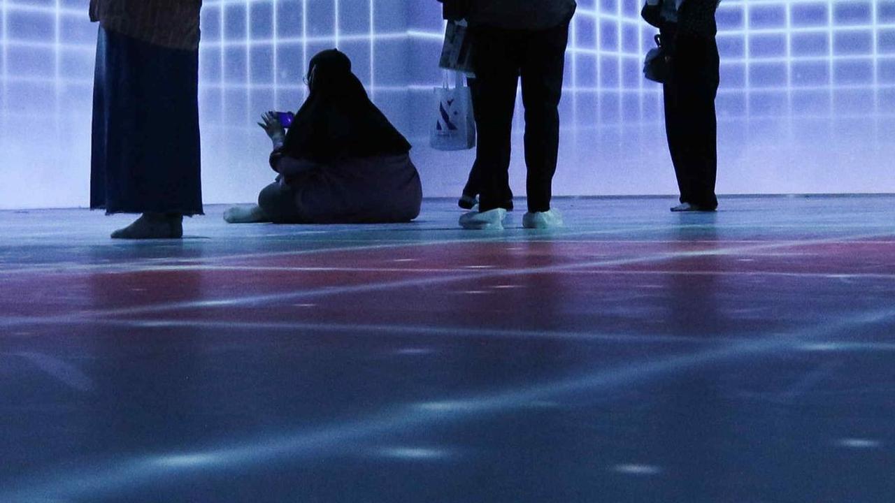 Tak hanya warisan budaya, pameran ini juga menampilkan konten terkait salah satu tujuan wisata di Busan, Korea Selatan, yang saat ini menjadi kandidat tuan rumah pelaksanaan World Expo 2030.